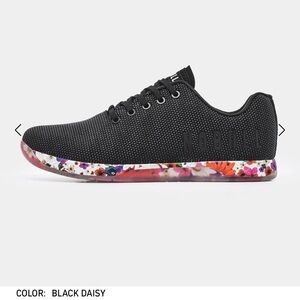 WOMEN'S FLORAL NOBULL OUTWORK (in black daisy)